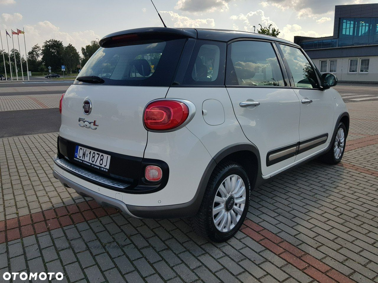 Fiat 500L 1.4 16V T-Jet Trekking - 5
