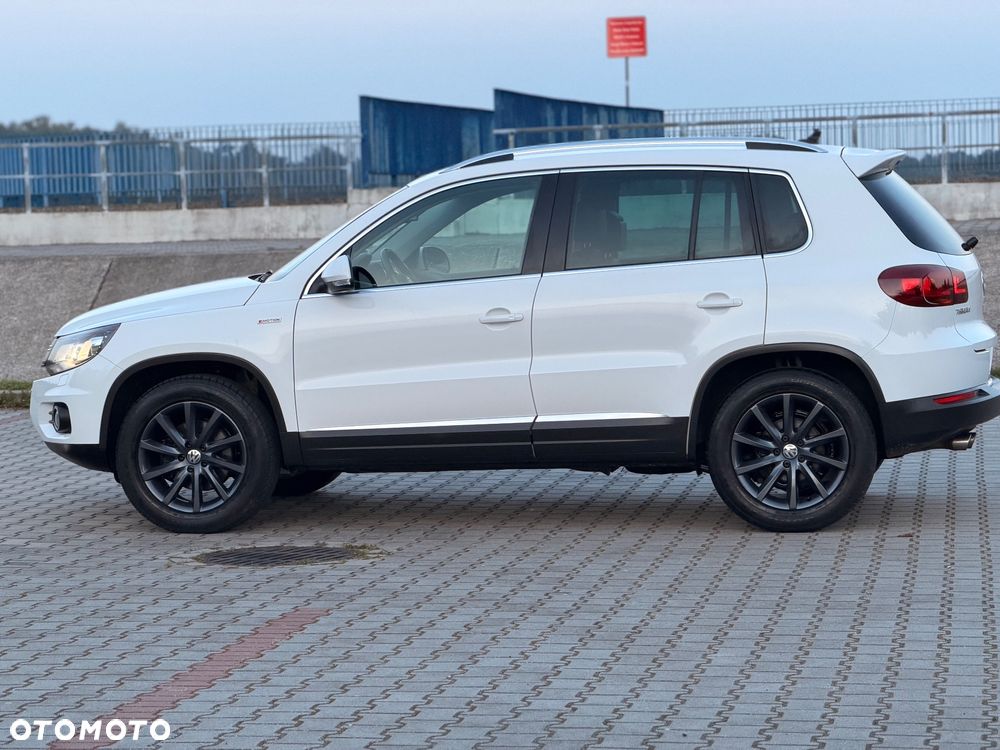 Volkswagen Tiguan 2.0 TDI 4Mot Perfectline R-Style DSG - 6