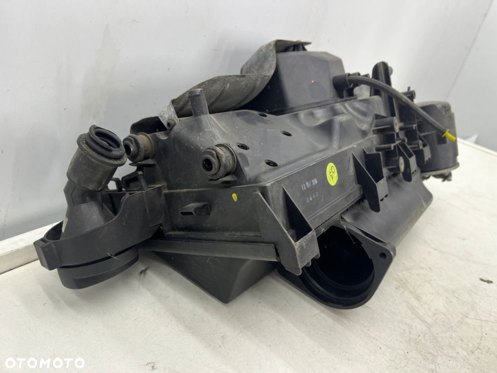 Obudowa filtra powietrza Mercedes W169 W245 A-klasa Dolot A6400900701 A6400940204 - 9