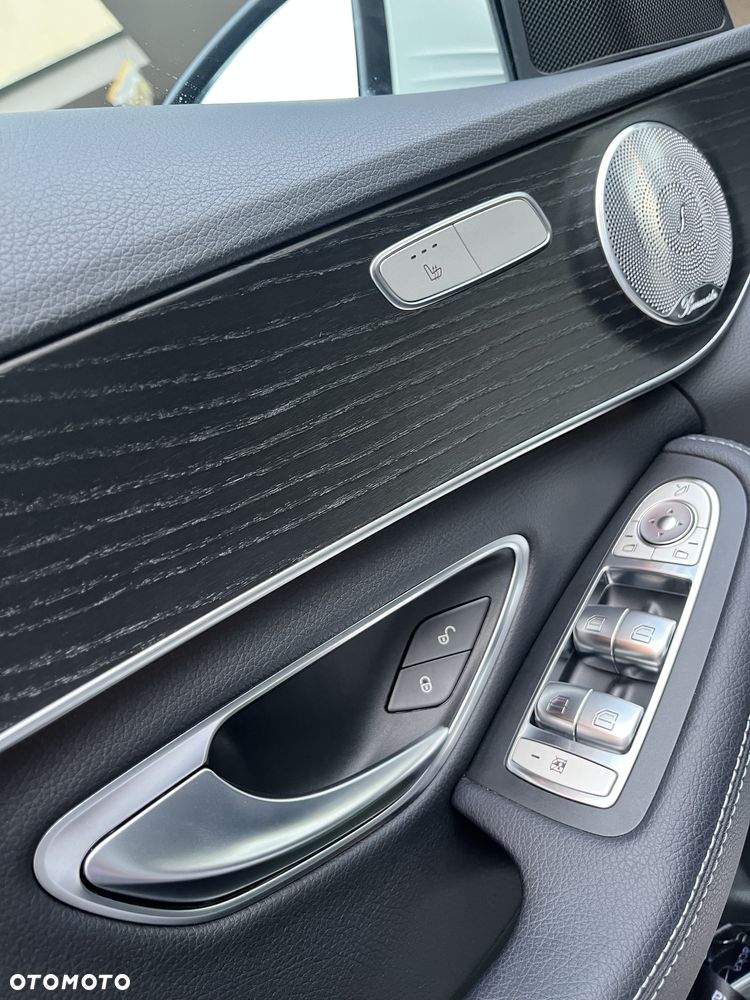 Mercedes-Benz Klasa C 200 9G-TRONIC - 26