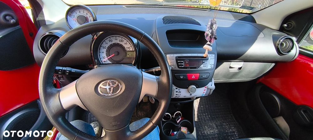 Toyota Aygo Standard - 4