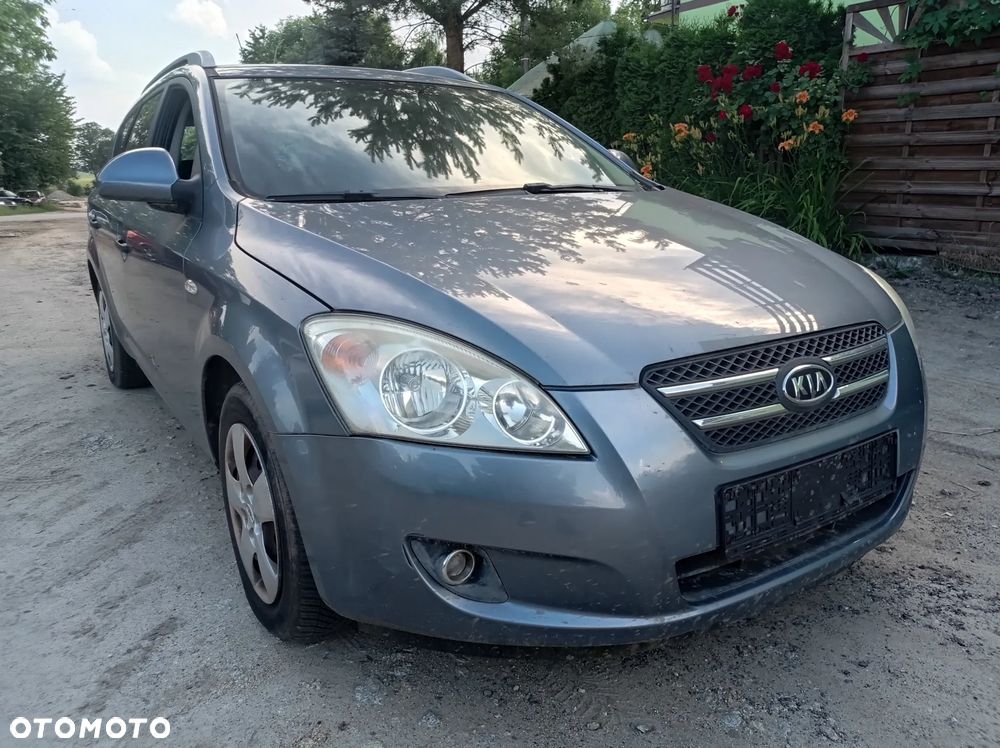 UWAGA ! AUTO W CAŁOŚCI 2010 KIA CEED 5DRZWI BENZYNA 110PS MALE KM ZAREJ PL - 2
