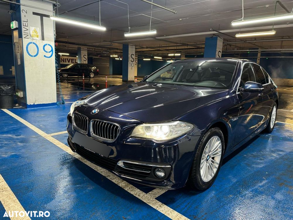 BMW Seria 5 518d Aut. Luxury Line - 11