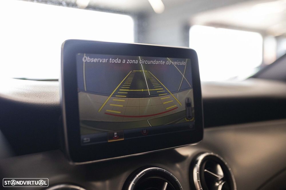 Mercedes-Benz CLA 200 d Shooting Brake AMG Line Aut. - 7