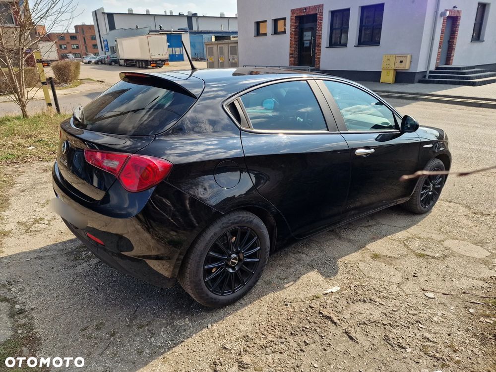 Alfa Romeo Giulietta - 10