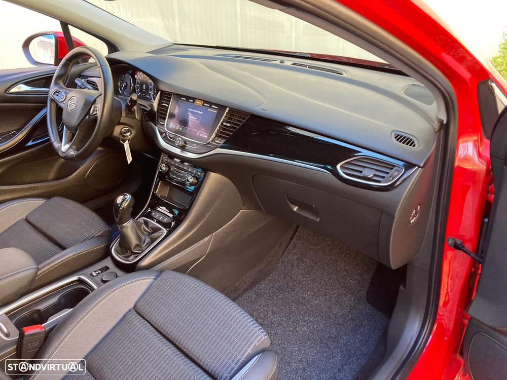Opel Astra Sports Tourer 1.2 T Elegance - 33