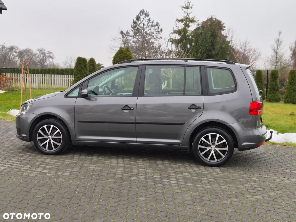Volkswagen Touran 1.6 TDI DPF BlueMotion Technology DSG Comfortline - 14