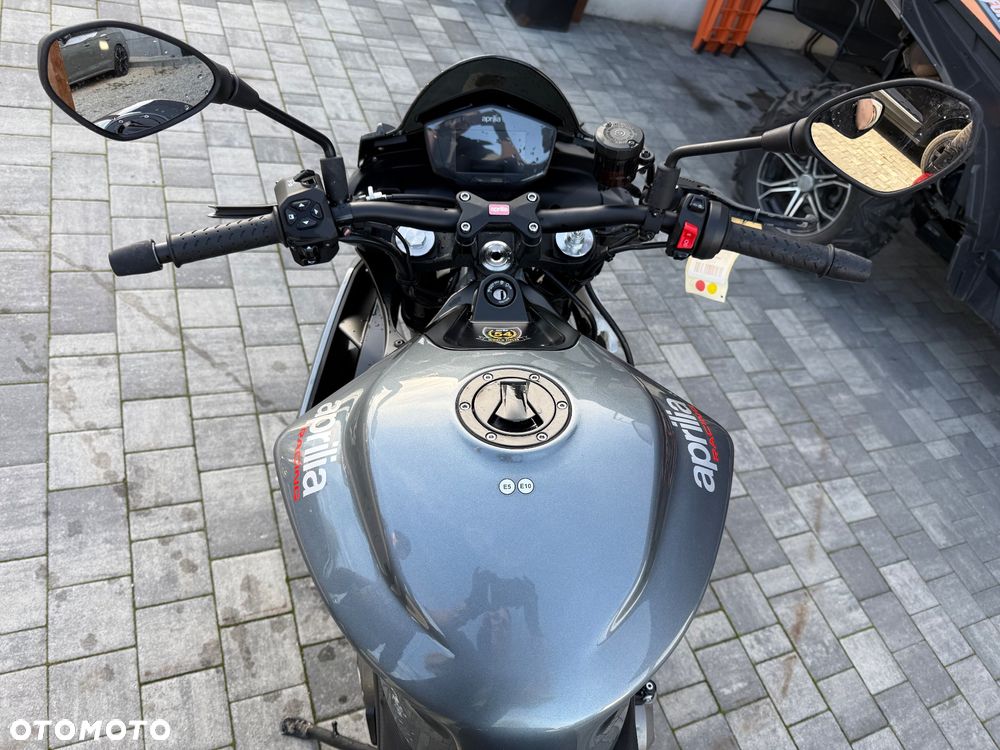 Aprilia Tuono - 11