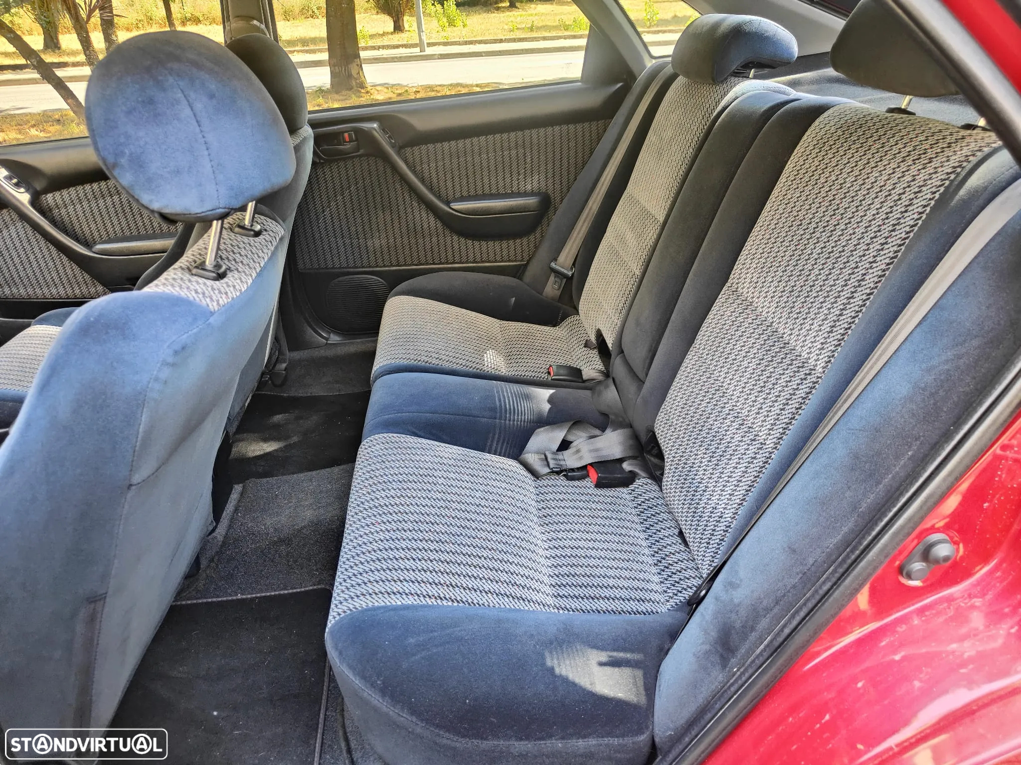 Toyota Carina E Liftback 2.0 GTi - 11