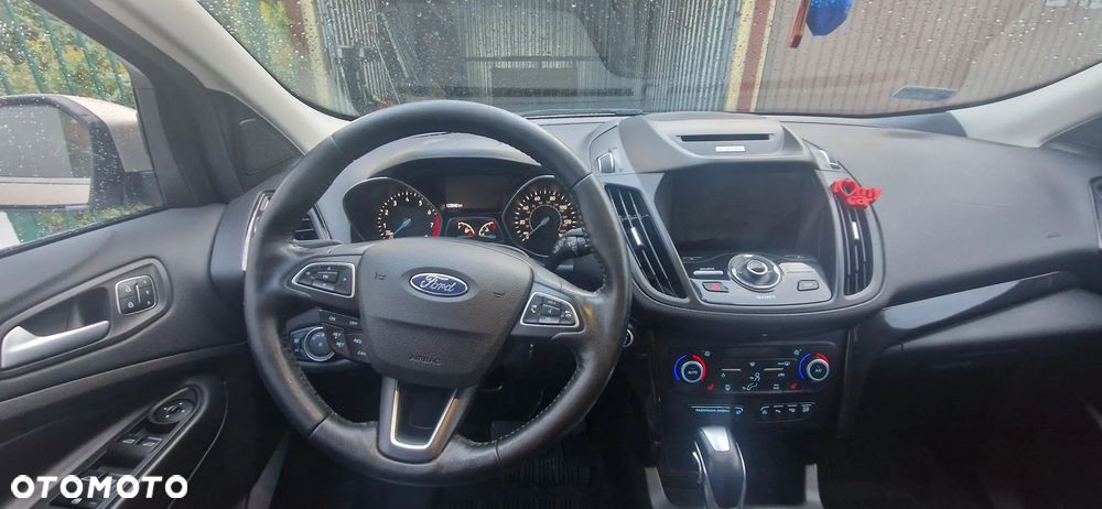 Ford Escape 2.0 EcoBoost AWD Titanium - 10