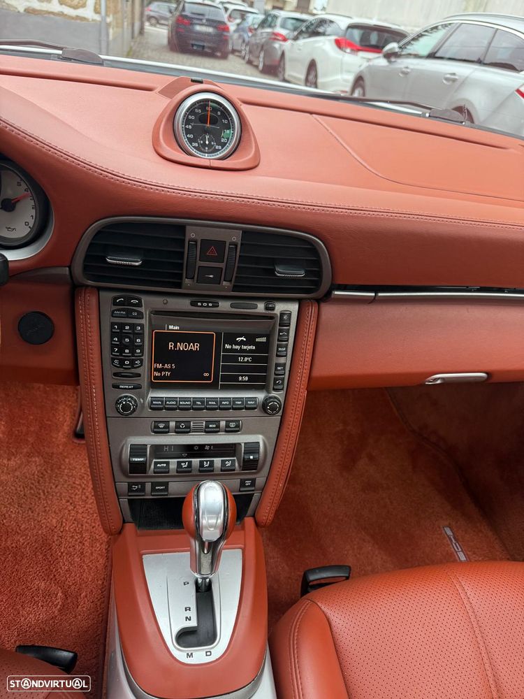 Porsche 911 (997) Carrera Tiptronic S - 21