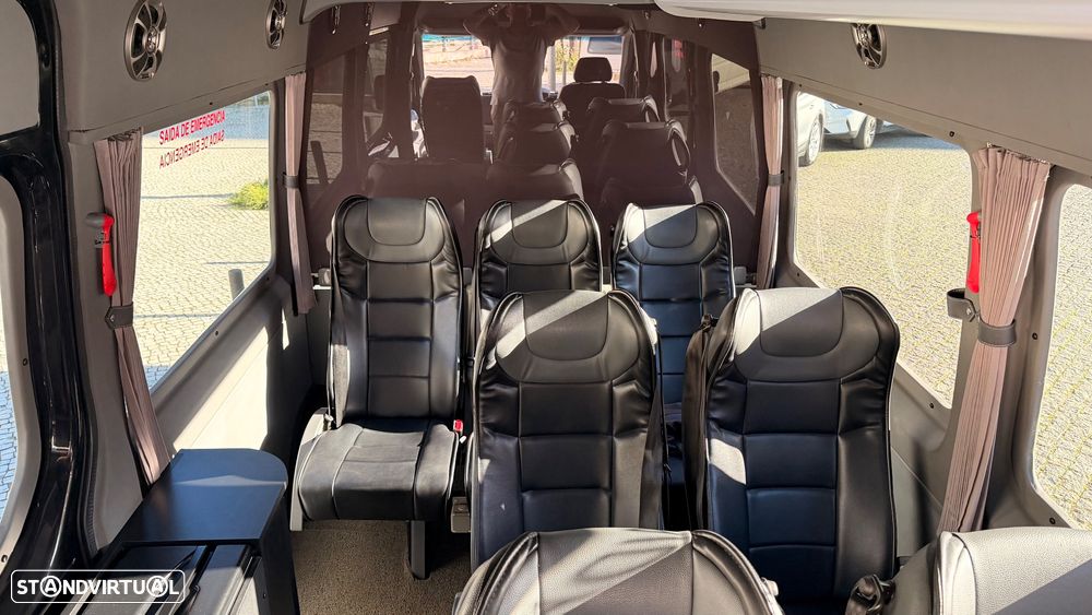 Mercedes-Benz Sprinter - 53