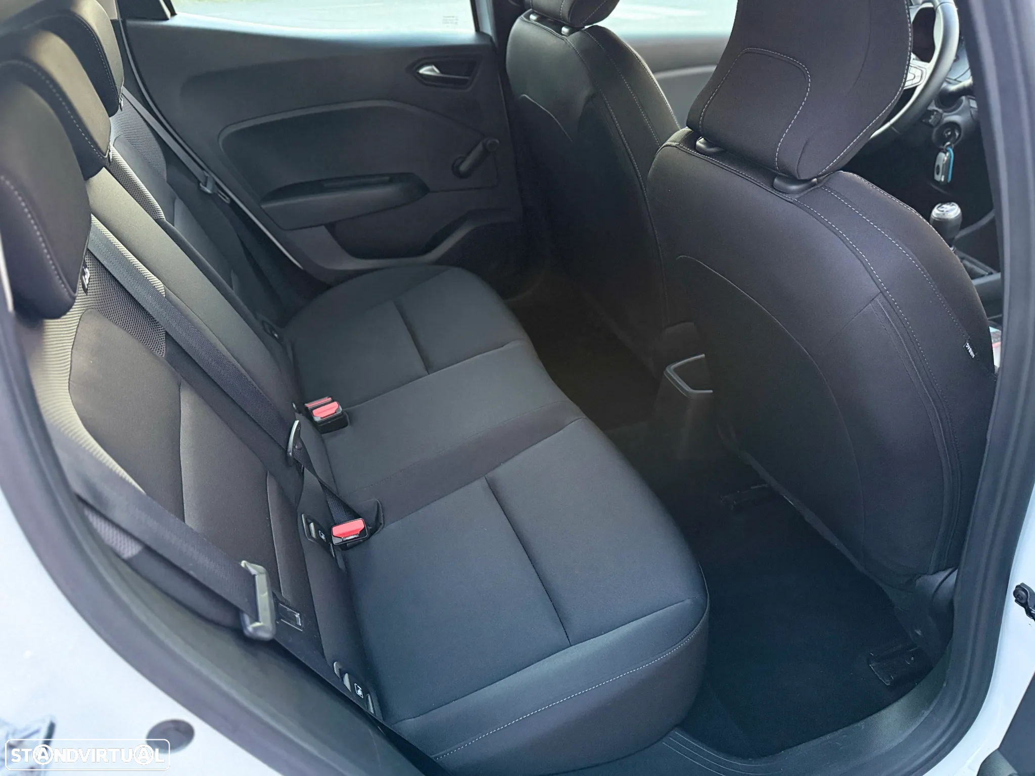 Renault Clio 1.0 SCe Zen - 10