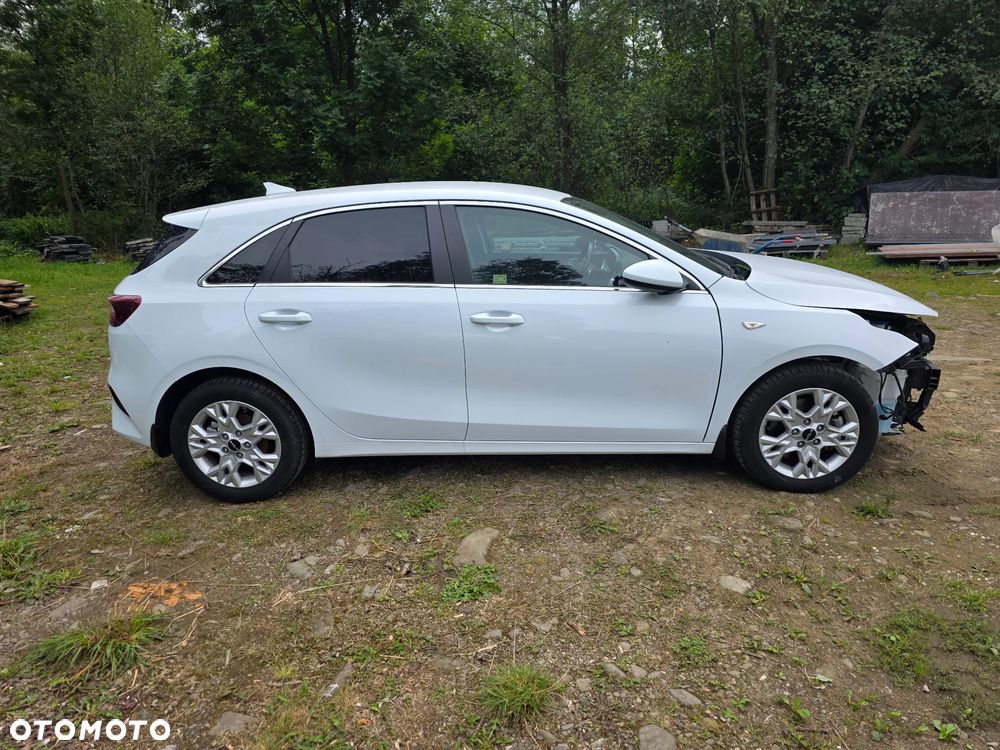 Kia Ceed 1.5 T-GDI M DCT - 2