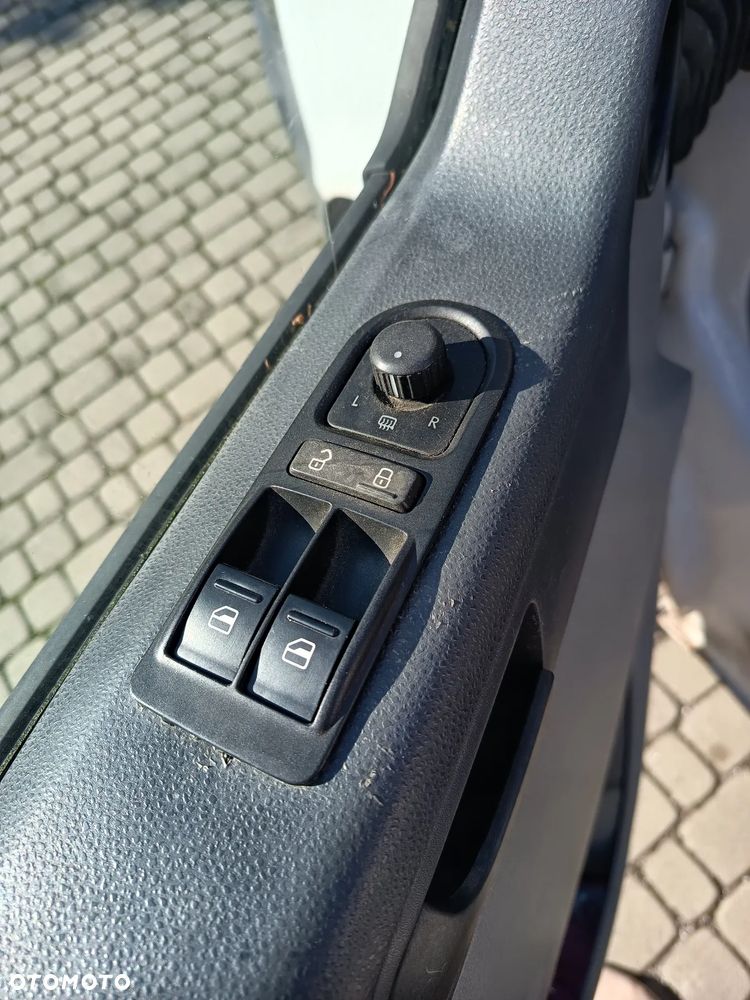 Volkswagen Transporter - 10