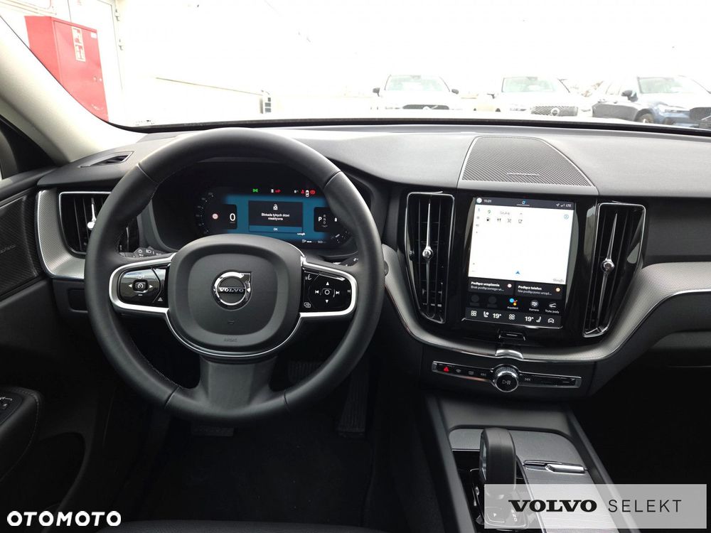 Volvo XC 60 B5 B AWD Plus Dark - 15