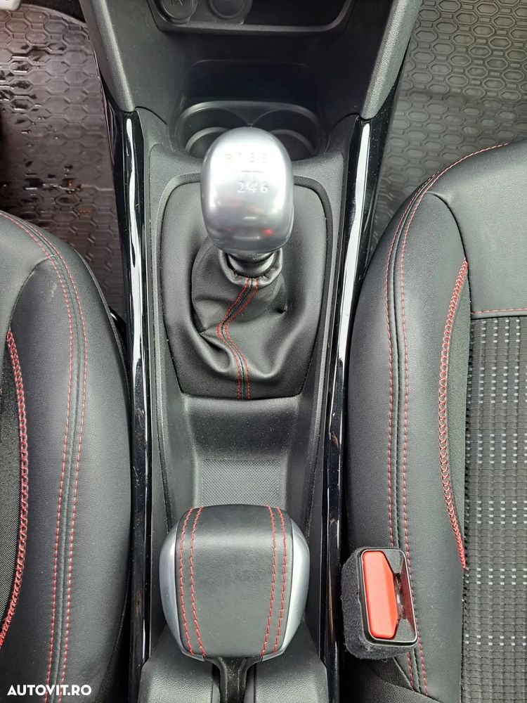 Peugeot 2008 PureTech 130 Stop&Start GT-Line Edition - 22