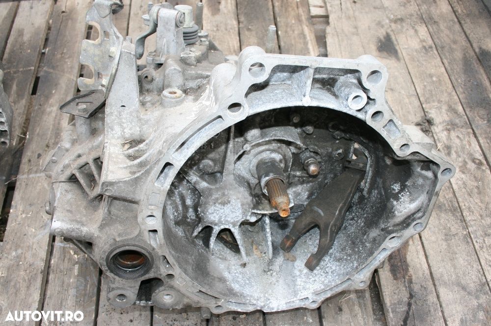 Cutie Viteze Mazda 6 2.0 Diesel 5+1 Viteze Factura Si Garantie - 1