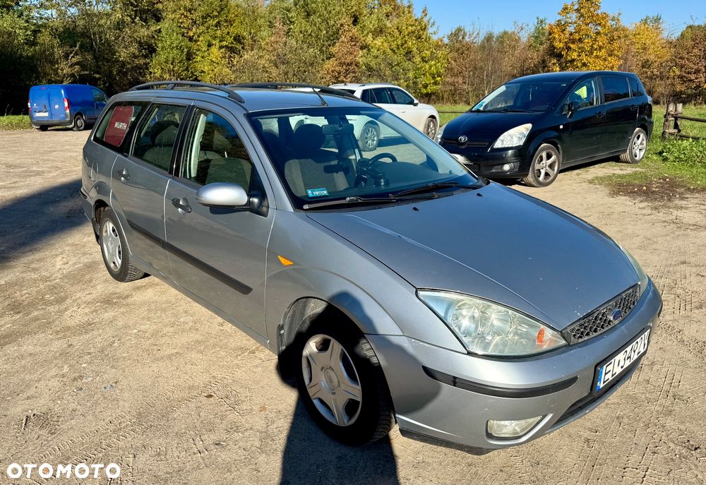 Ford Focus 1.6 X100 - 9