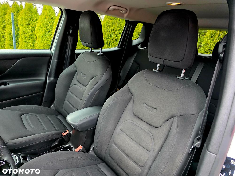 Jeep Renegade - 22