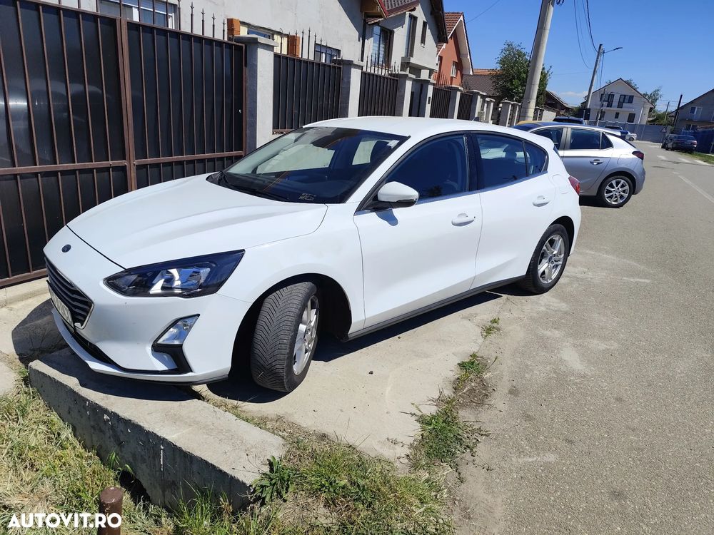 Ford Focus - 5