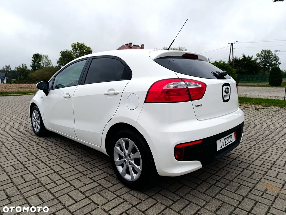 Kia Rio 1.2 M - 3