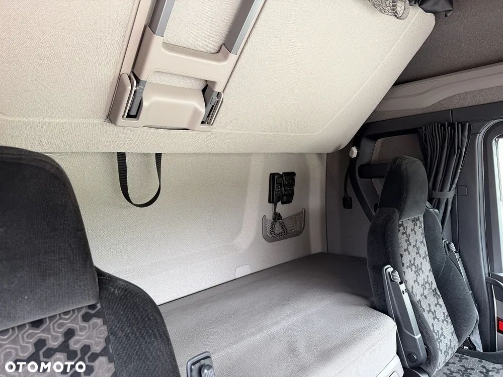 Scania R 450 / STANDARD / 21-22R./ SALON / RETARDER / MOCNO DOPOSAŻONA / FULL LED / VIRTUAL / STAN FABRYCZNY / SALON POLSKA / - 21