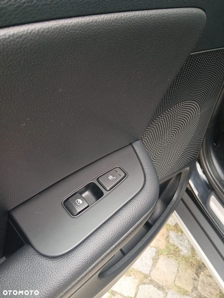 Kia XCeed - 33