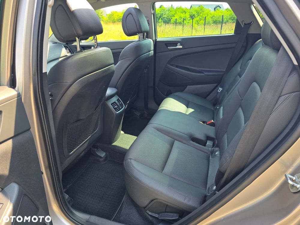 Hyundai Tucson 1.6 T-GDI Tour de Pologne 4WD DCT - 16