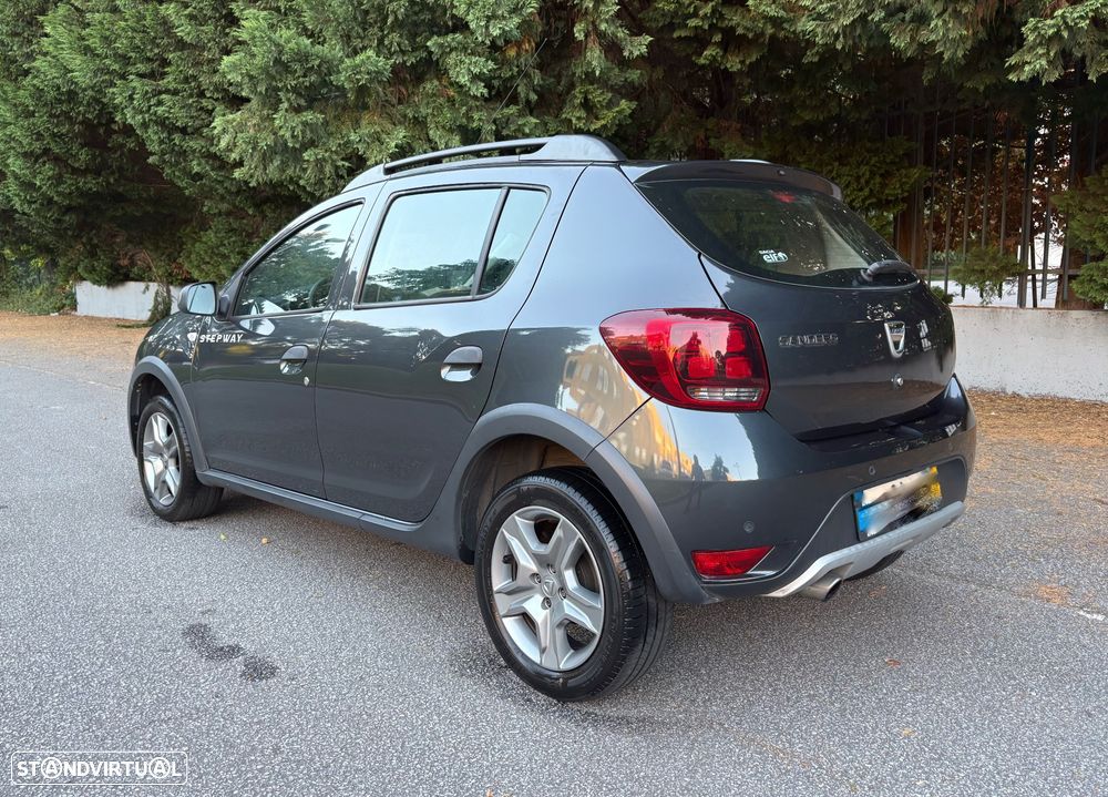 Dacia Sandero 0.9 TCe Stepway Bi-Fuel - 2