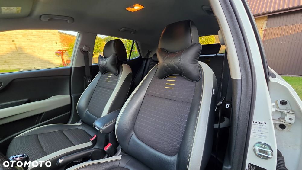 Kia Stonic 1.6 CRDi L - 14