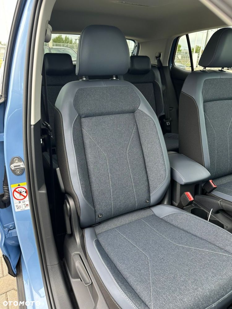 Volkswagen T-Cross - 17