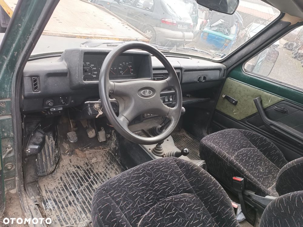 Łada 2121 Niva 2107 Silnik 1,7 Skrzynia Zawieszenie Mosty Koła Drzwi Lampy Kanapa - 11