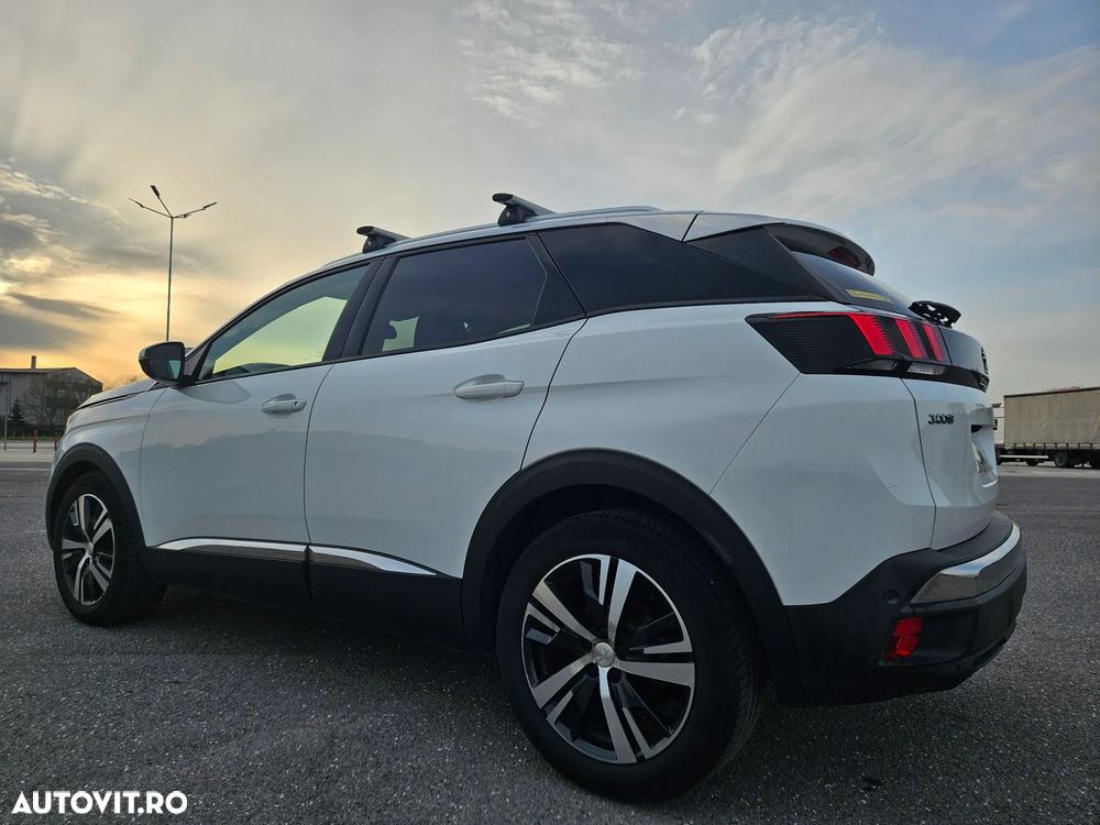 Peugeot 3008 PureTech 130 Stop & Start EAT6 Allure - 4
