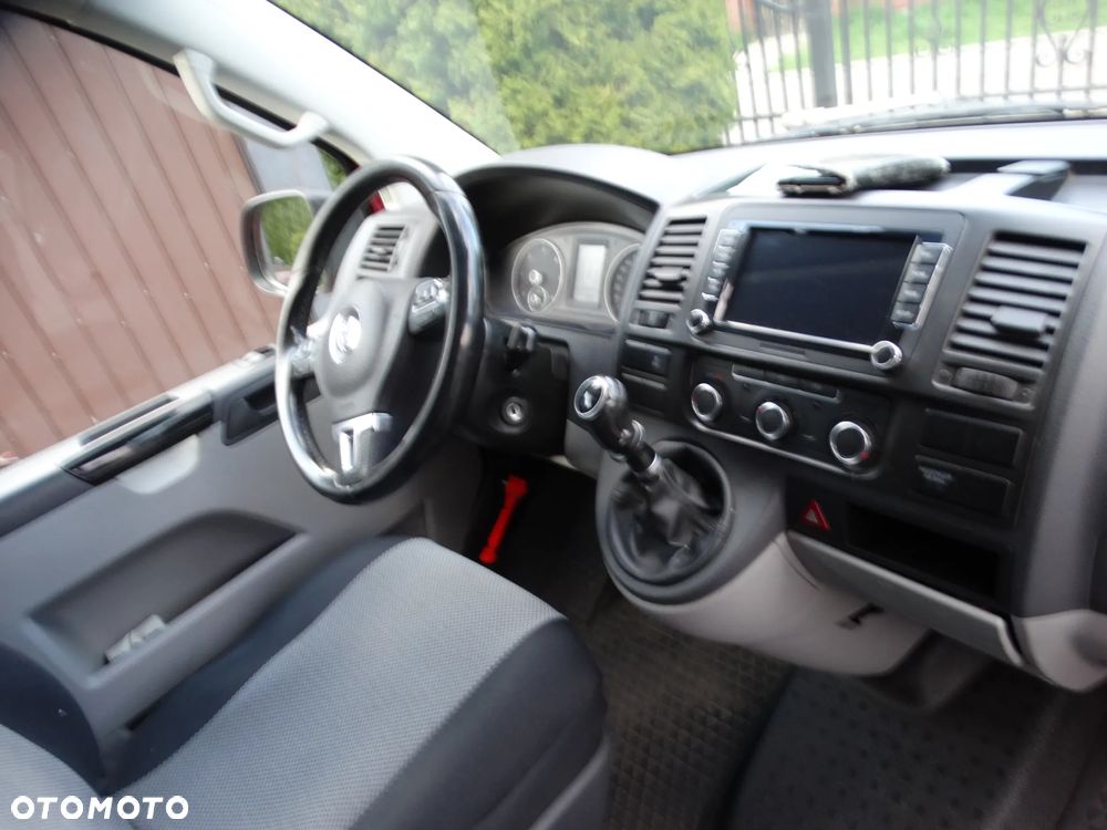 Volkswagen Transporter - 14