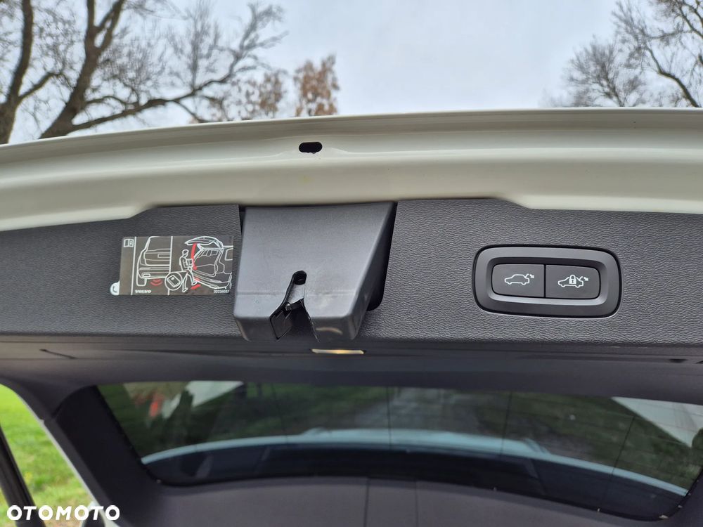 Volvo V60 D4 SCR Inscription - 25