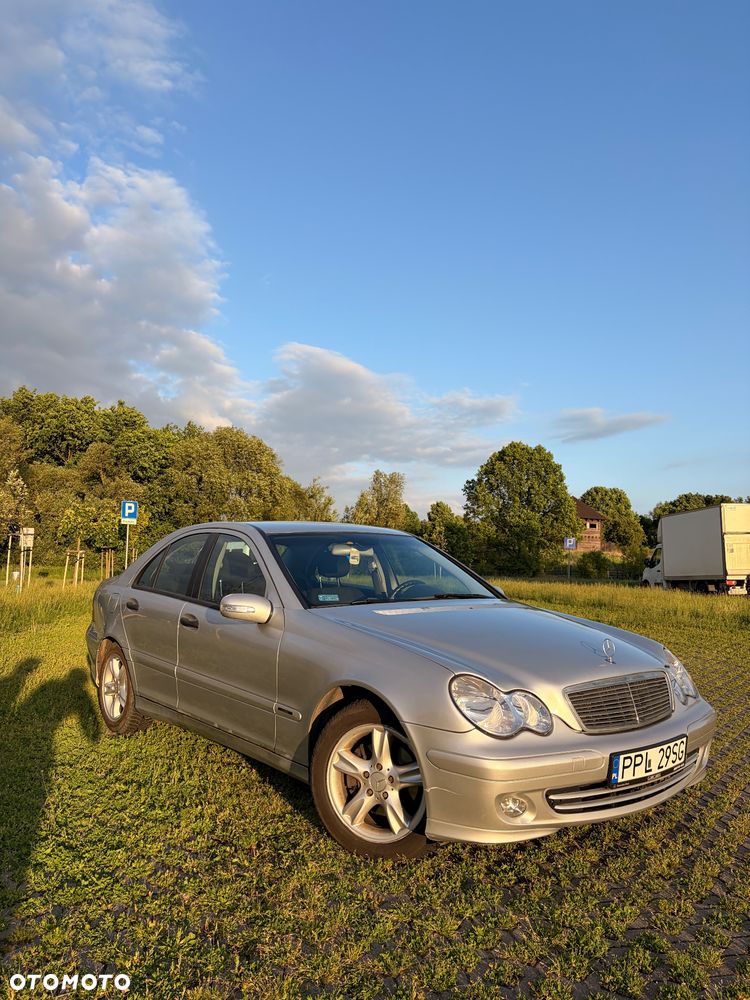 Mercedes-Benz Klasa C 200 CDI Classic - 1