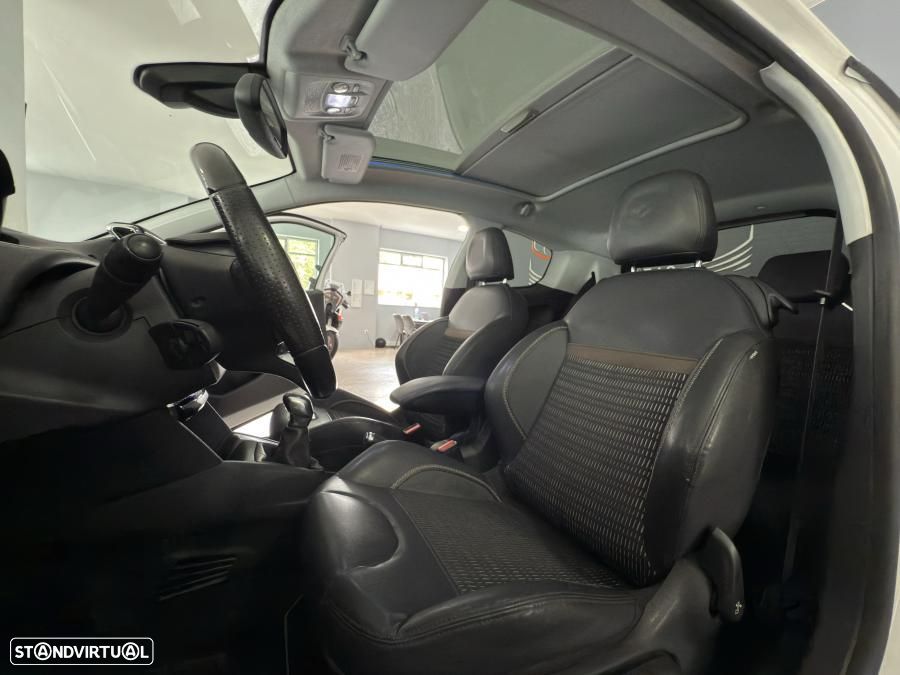 Peugeot 208 1.6 BlueHDi Allure - 13