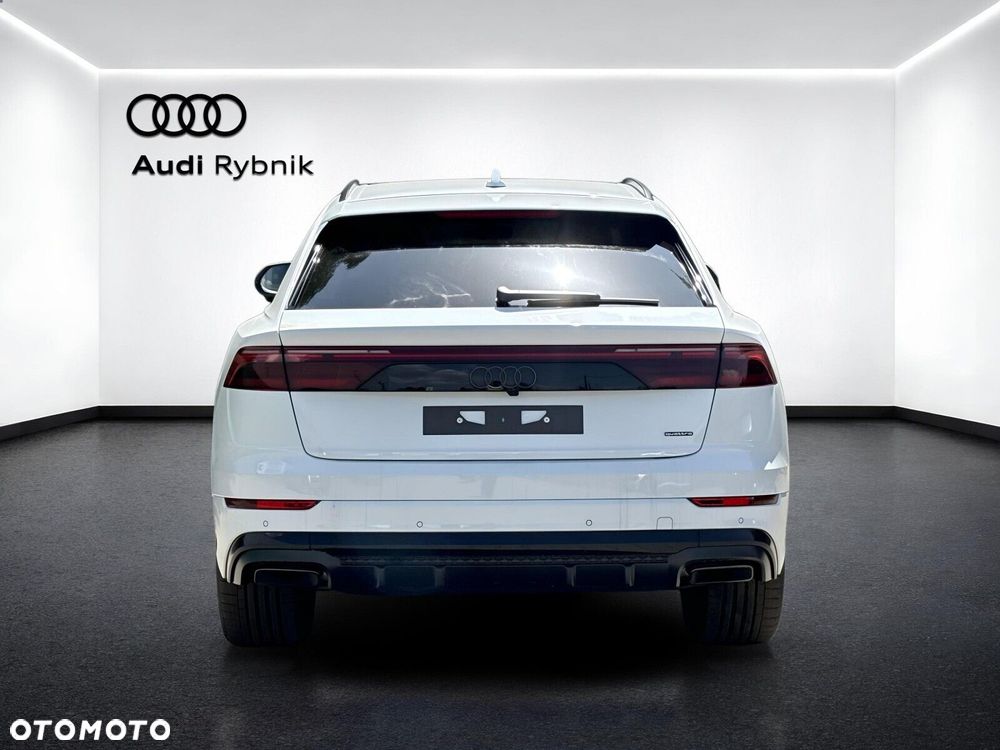 Audi Q8 - 5