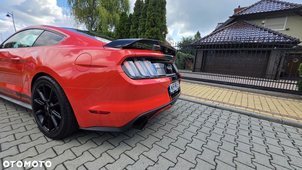 Ford Mustang 5.0 V8 GT - 15