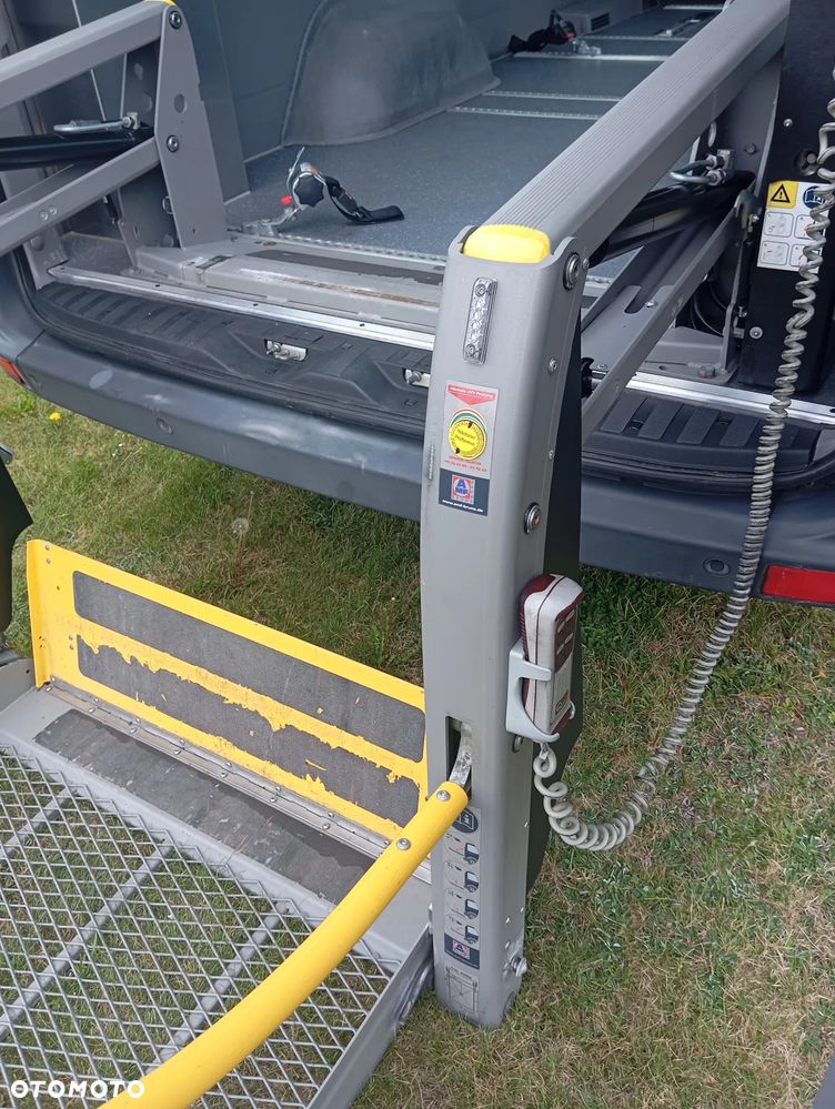 Volkswagen Crafter - 25