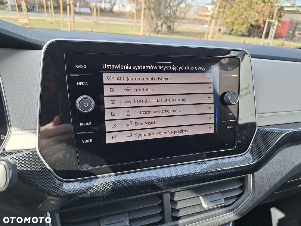 Volkswagen T-Cross 1.5 TSI ACT Style DSG - 18