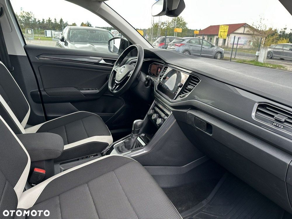 Volkswagen T-Roc 2.0 TDI Style DSG - 12