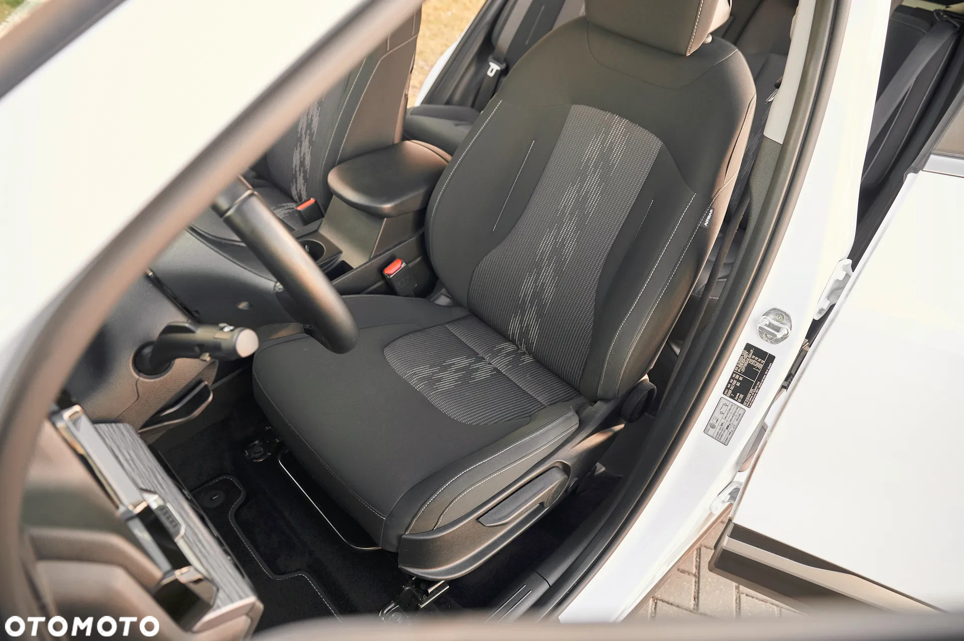 Kia Sportage 1.6 T-GDI Business Line 2WD - 19