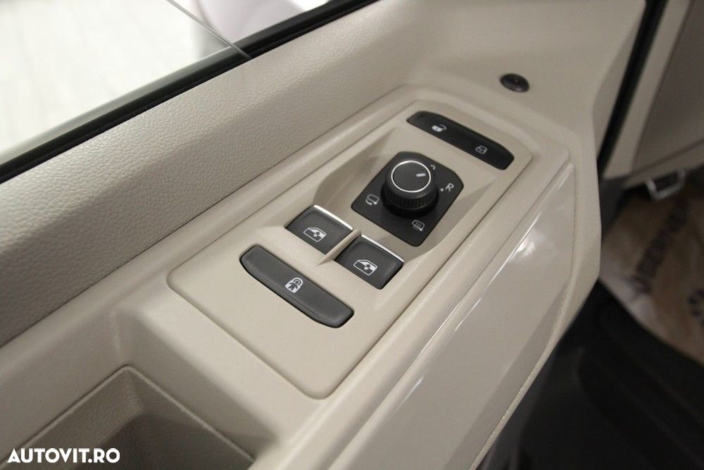Volkswagen Multivan 1.4 eHybrid DSG 160KW Style - 26