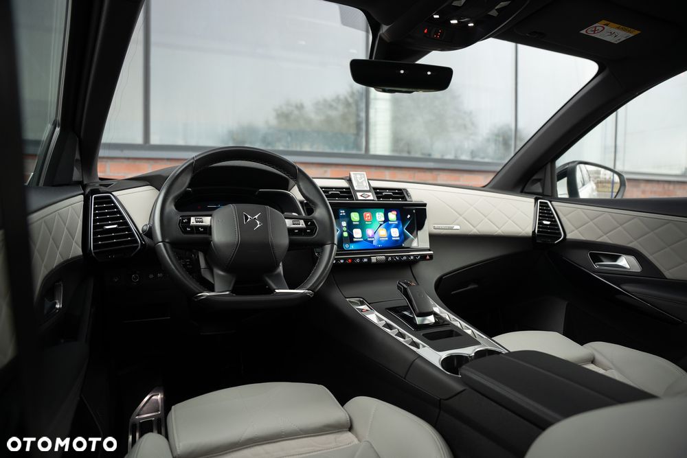 DS Automobiles DS 7 Crossback - 27