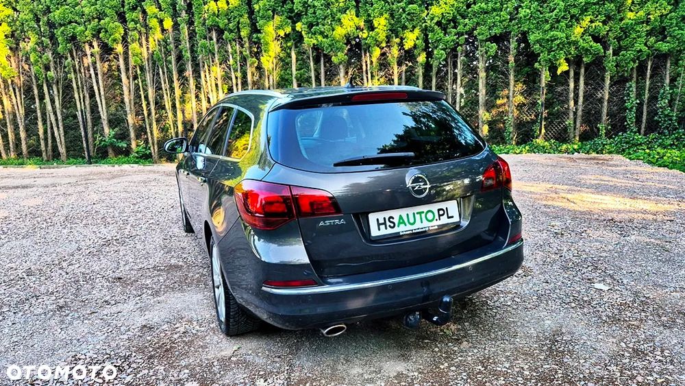 Opel Astra 1.4 Turbo Exklusiv - 18