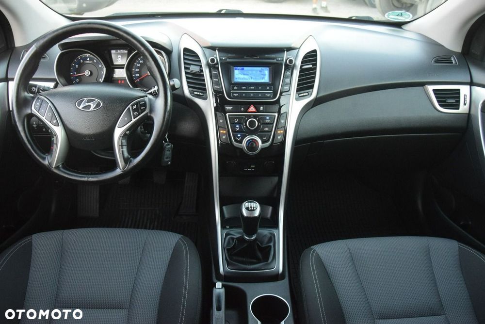 Hyundai i30 1.4 BlueDrive Comfort - 27