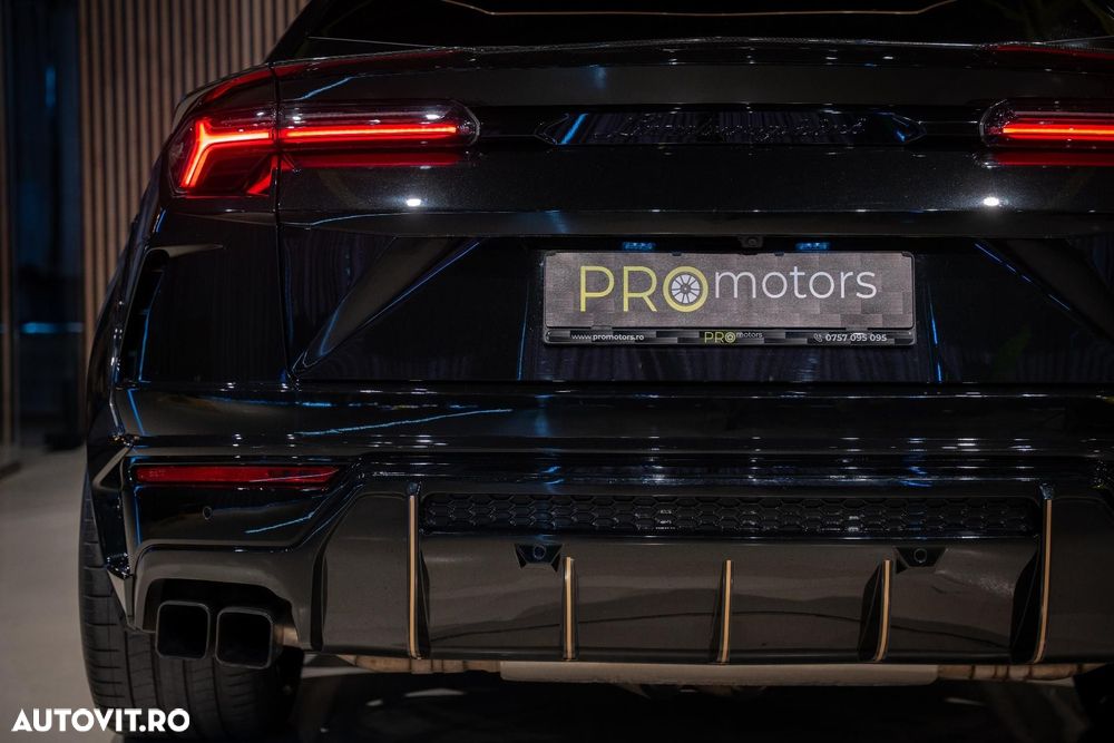 Lamborghini URUS - 20