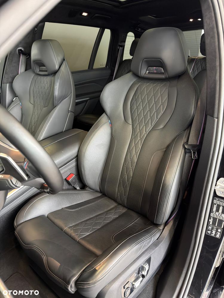 BMW X7 - 14